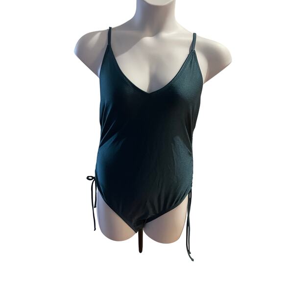 TIME AND TRU, SIZE L, GREEN ONE PIECE SWIMSUIT - Picture 1 of 6